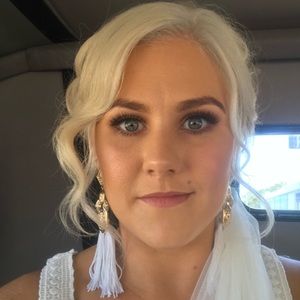 Meet your Posher, Ashleigh